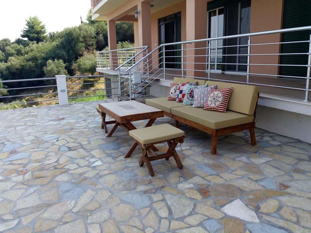 Loggos view apartments Lixouri Extérieur photo