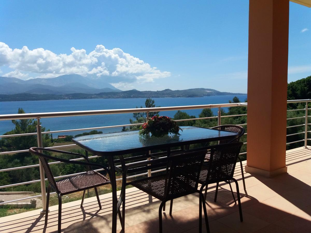 Loggos view apartments Lixouri Extérieur photo