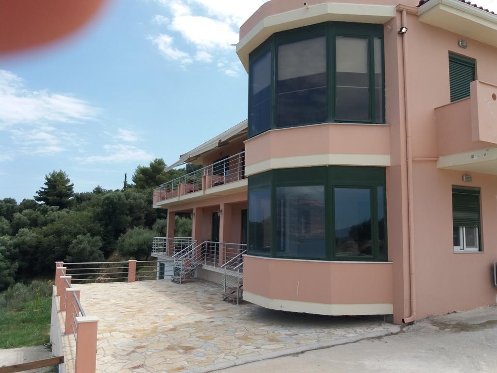 Loggos view apartments Lixouri Extérieur photo