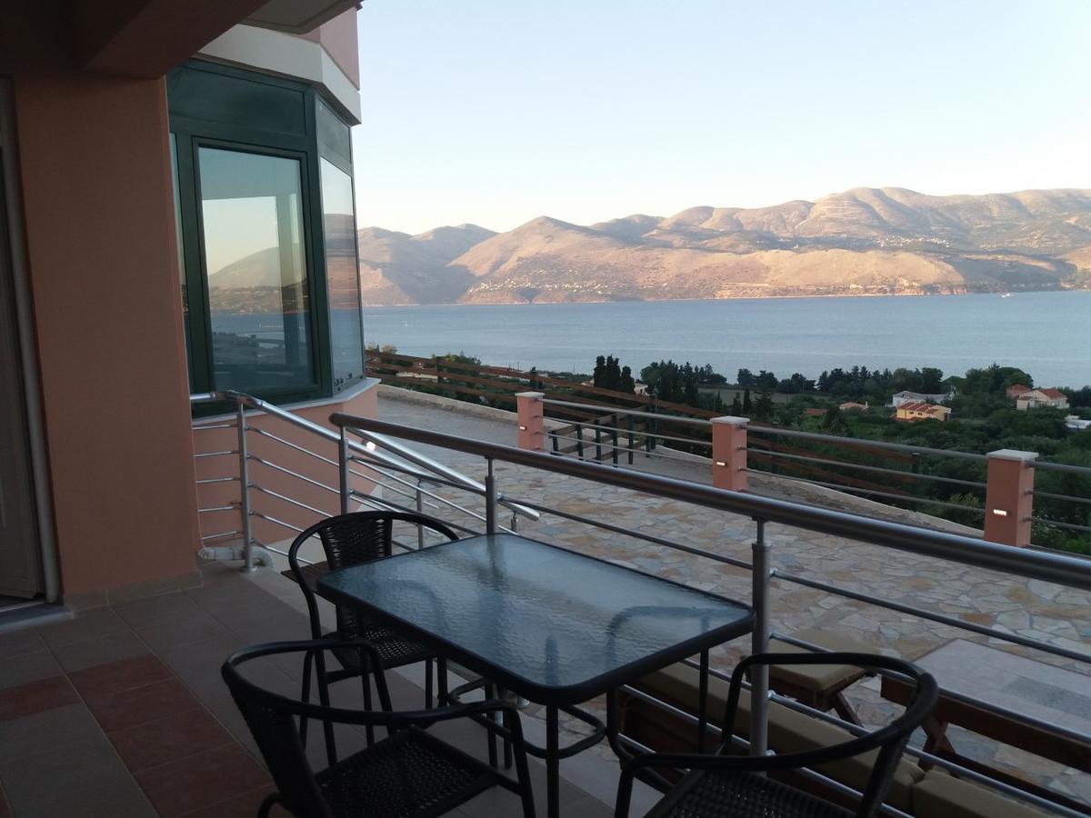 Loggos view apartments Lixouri Extérieur photo