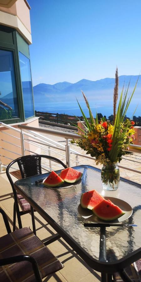 Loggos view apartments Lixouri Extérieur photo